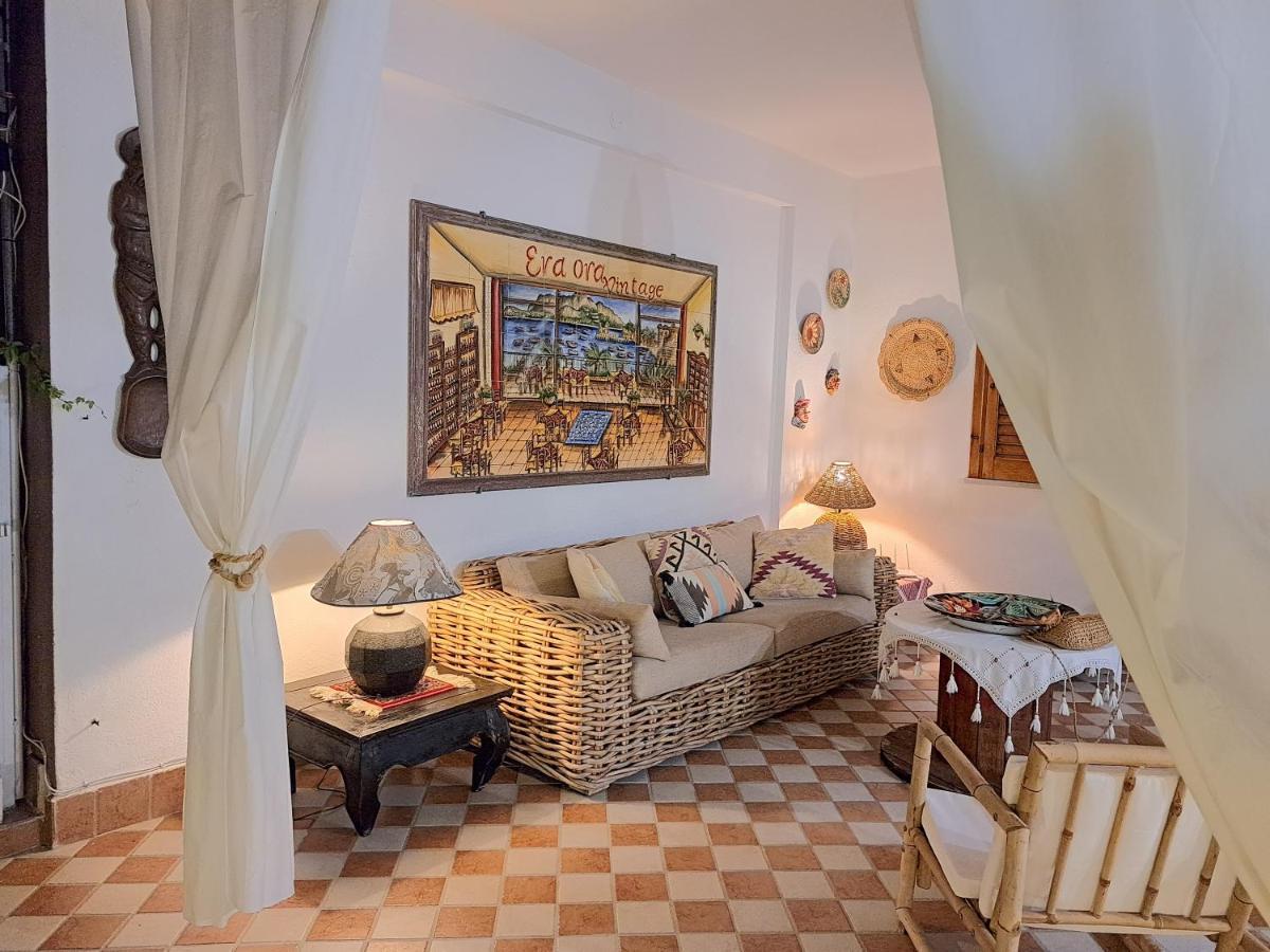 Апартаменты Casa Perciata - Locazione Turistica Монделло Экстерьер фото