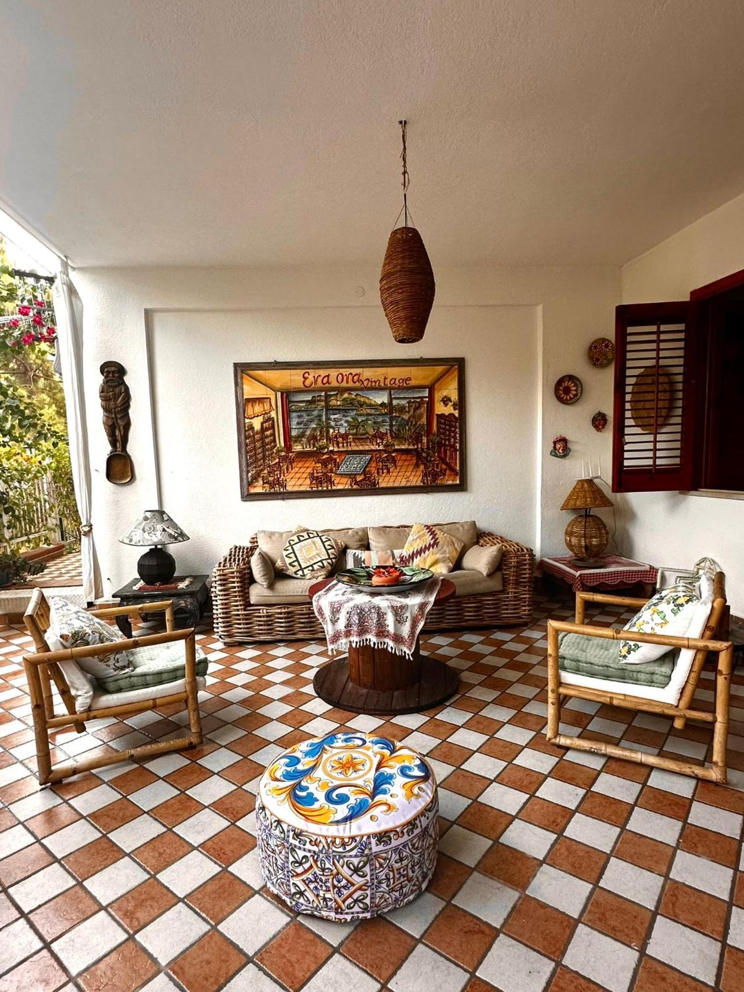 Апартаменты Casa Perciata - Locazione Turistica Монделло Экстерьер фото